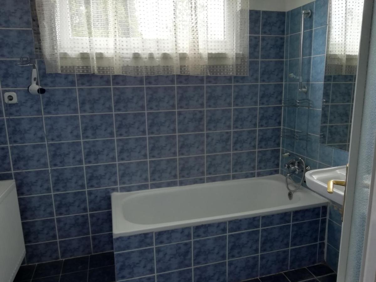 Vadasztanya Fogado Appartement Egerszalók Buitenkant foto